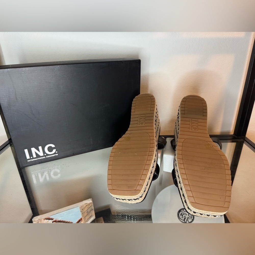 NIB INC NYANA Black Comfort Insole Wedge Espadrille Sandals - Size 8.5 - Picture 9 of 9